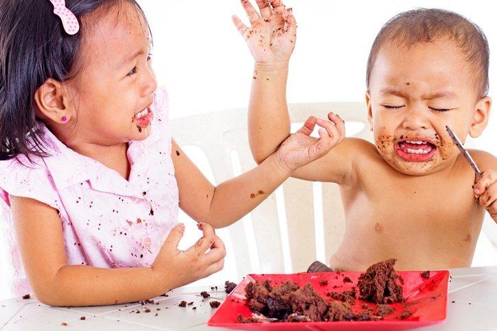 Mẹo phân xử khi các con cãi nhau